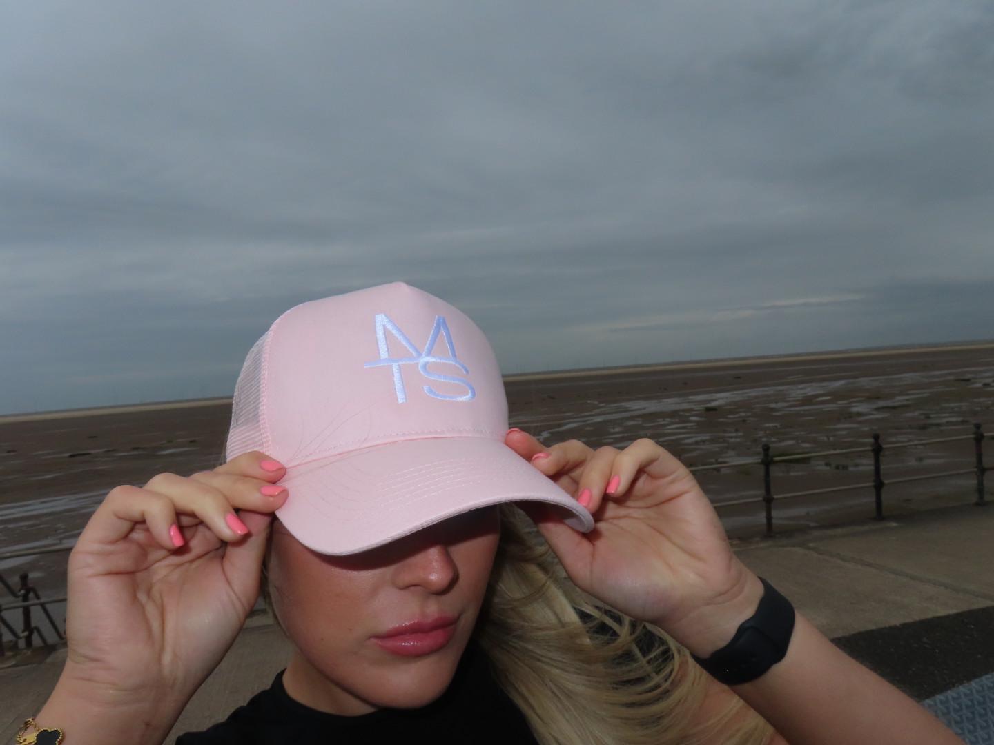 Mesh back Trucker ‘MTS’ Pink